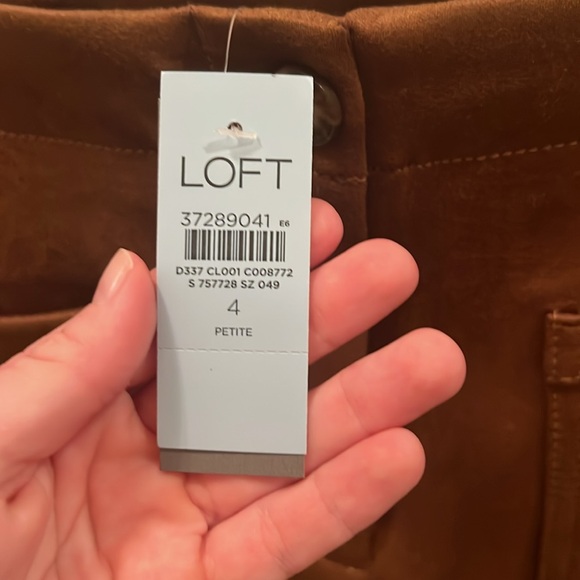 Loft brown suede like skirt - Picture 3 of 4